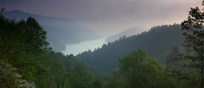 The image “http://www.log24.com/log/pix05/050511-Nell-valleyview.jpg” cannot be displayed, because it contains errors.